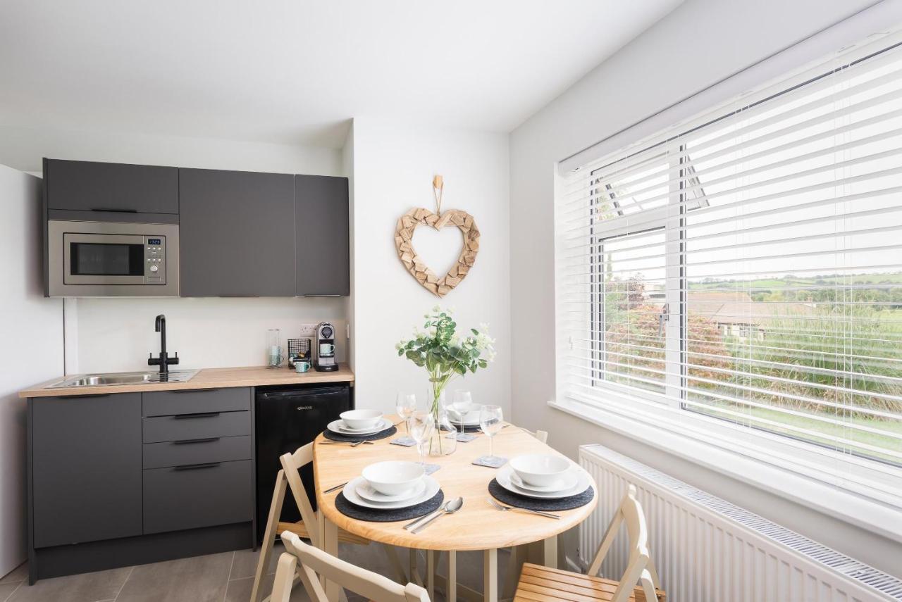 River Retreat Apartment Exeter - River Views & Parking Екстер'єр фото